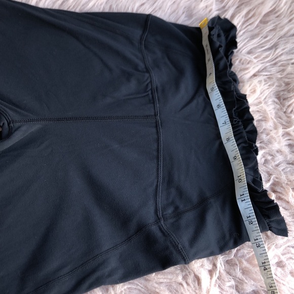 Glyder Empress Ruffle Trim Leggings - Picture 7 of 13